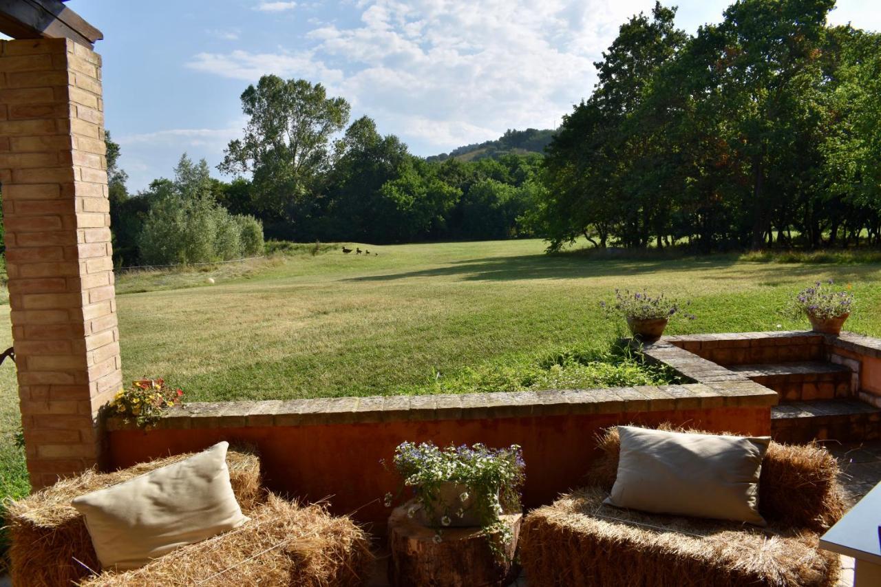 Agriturismo La Sorgente カメラーノ エクステリア 写真