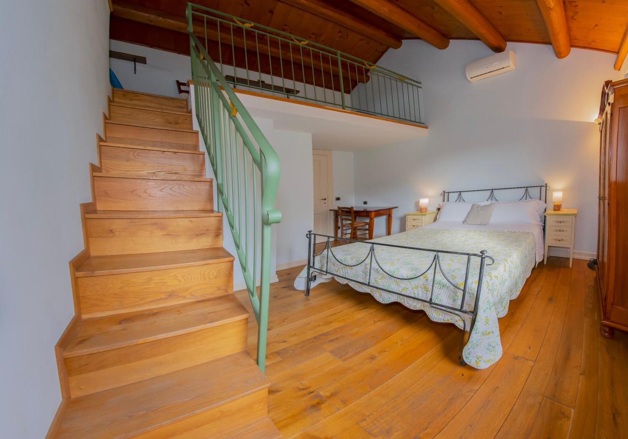 Agriturismo La Sorgente カメラーノ エクステリア 写真