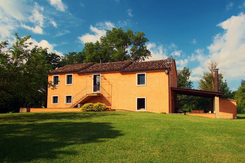 Agriturismo La Sorgente カメラーノ エクステリア 写真